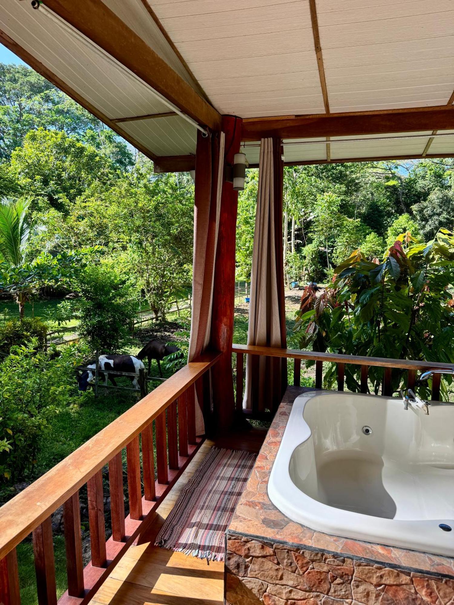 Brigitte'S Ranch Hotell Cahuita Eksteriør bilde